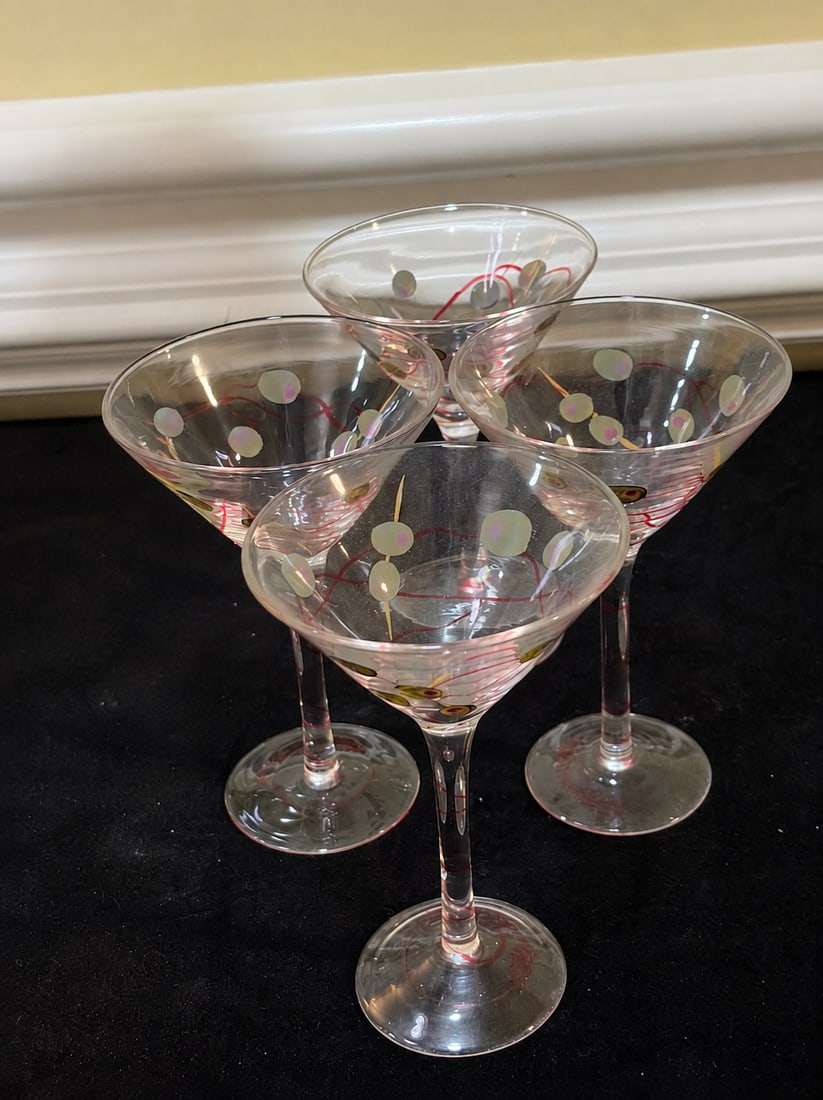 Set of Four Vintage Cocktail Glasses with Decorative Pattern: "Lolita & Hand-Painted Martini Cocktail Glasses – Set of 5Colorful collection of five decorative martini glasses featuring hand-painted cocktail and olive motifs. Includes a signed Lolita “Dirty