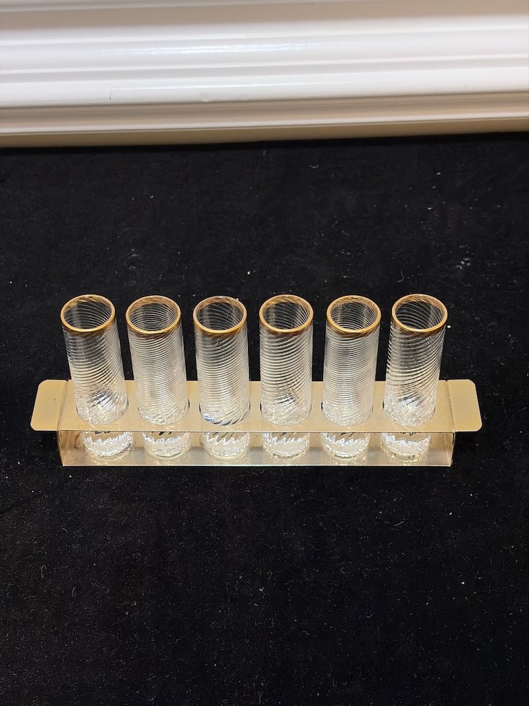 Vintage Set of Six Cut Glass Shot/Cordial Glasses with Gold Rims & Metal Caddy (1 of 4)
