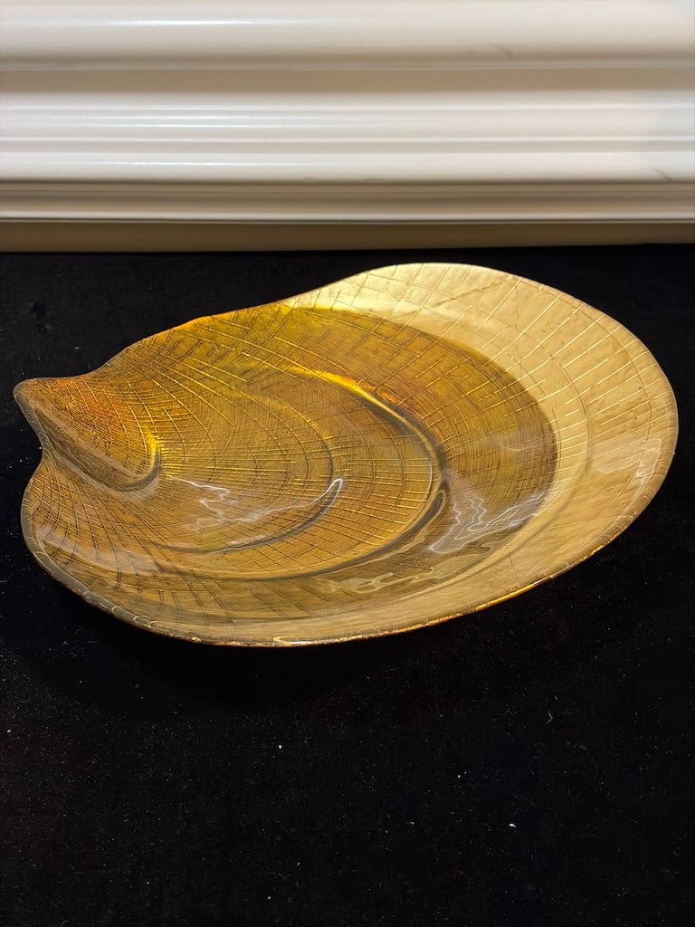 Vintage Amber Glass Shell Decorative Plate (1 of 3)