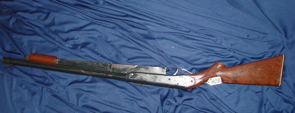 Vintage Pump Model 25 Daisy BB Gun. : Vintage Pump Model 25 Daisy BB Gun. Auction Estimate $50-100.
