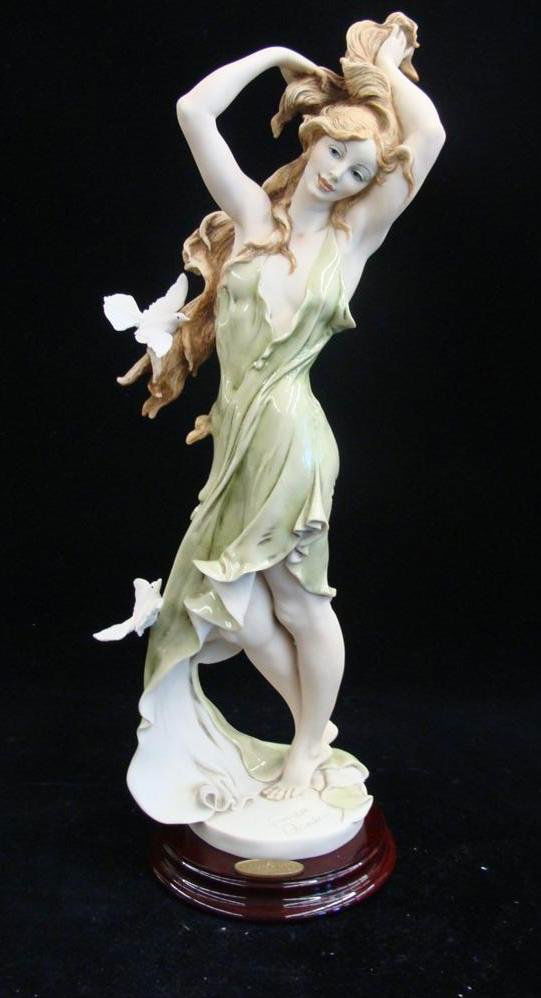 Giuseppe Armani Figurine Aurora 884C. Ltd Ed 3929/ 7
