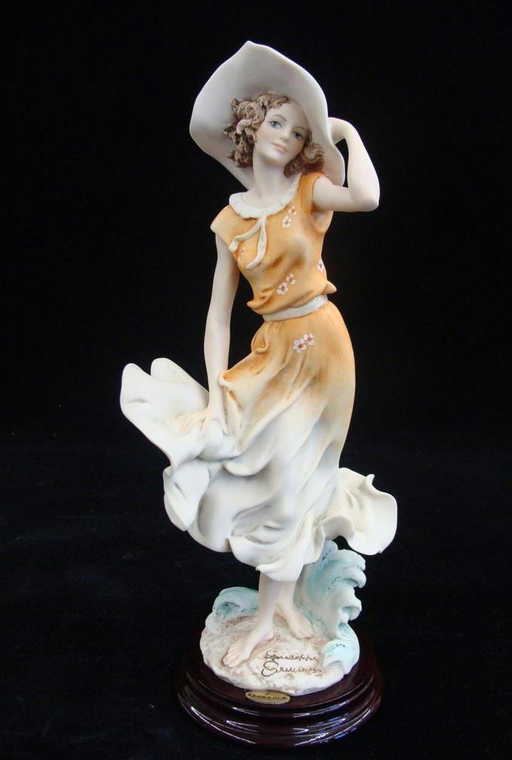 Selling giuseppe armani figurines Clearance