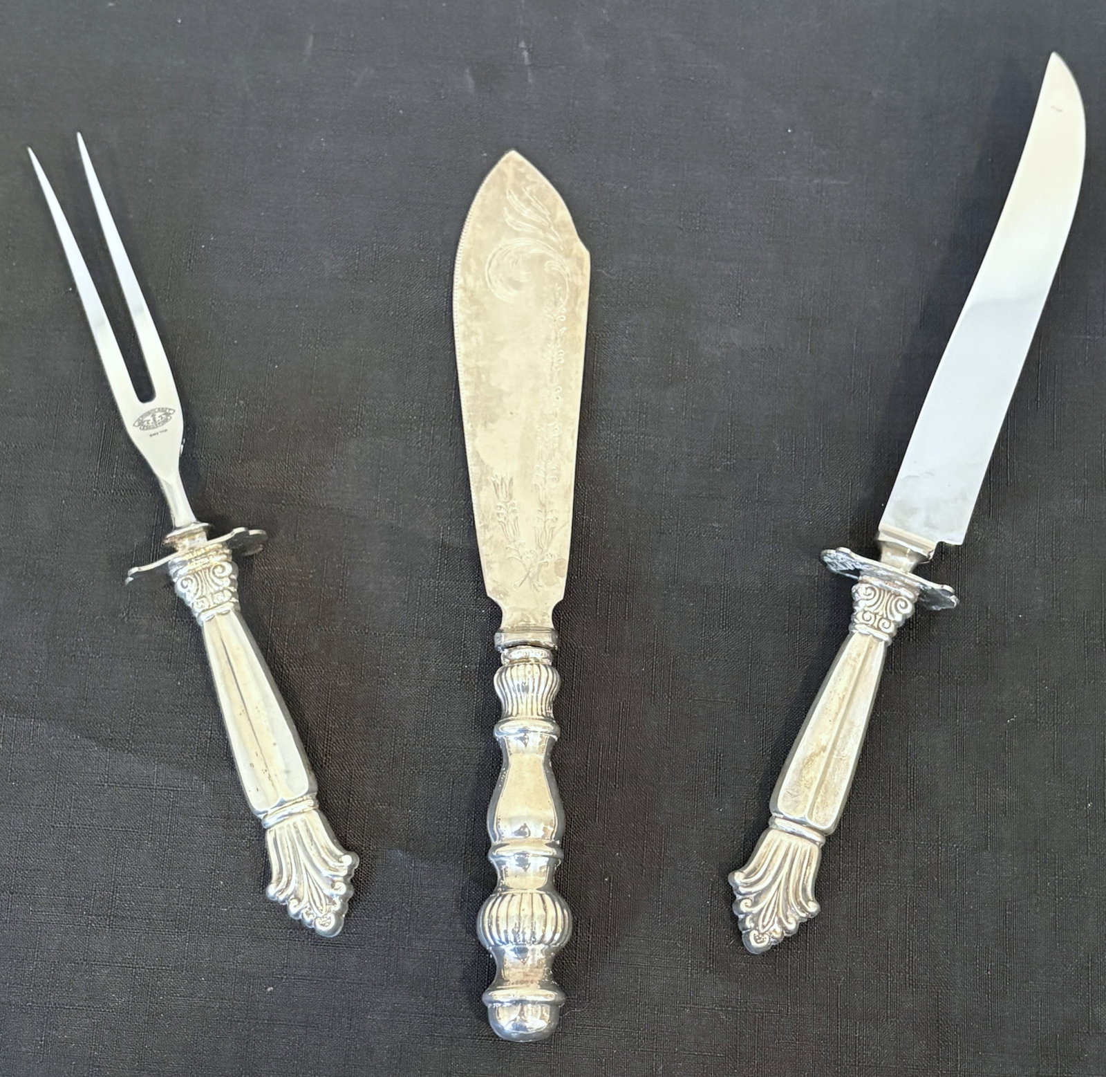(4) Sterling silver handled serving set - 6