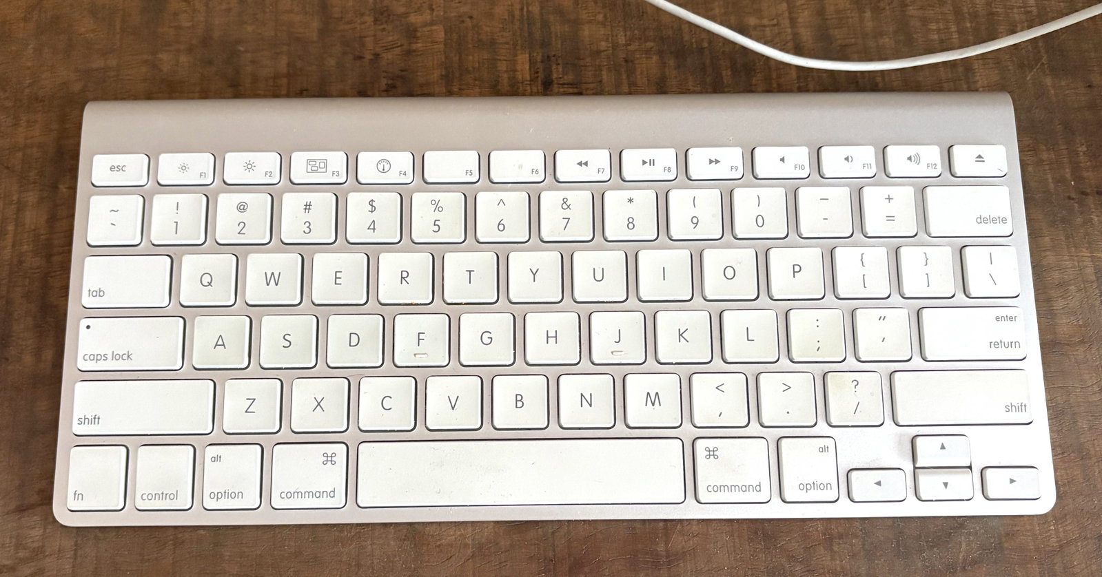 IMAC computer and accessories - 7