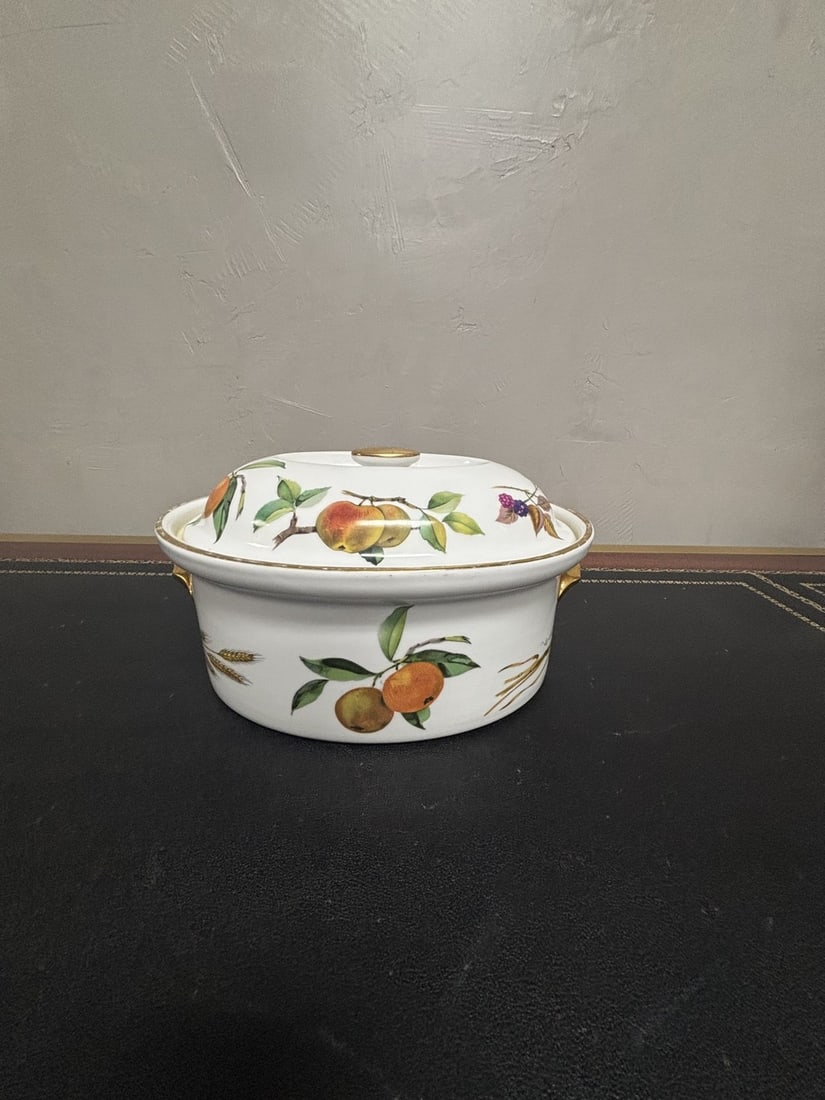 Royal Worcester Evesham Gold - 2