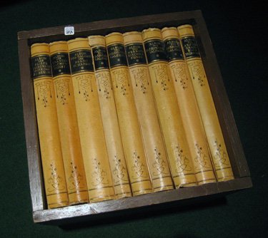 Leipzig Seemann nine volume hardcover album set : Leipzig Seemann nine volume hardcover album set of ornate color plates about various art galleries and museums with accompanying write-ups including: "Album des Kaiser Friedriech Museums zu Berlin" - 