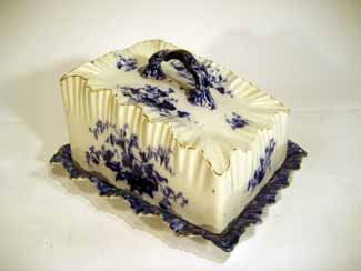 Antique Carlton Ware Lidded Flow Blue Cheese Dish: Carlton ware flow blue covered cheese dish AGE: Antique MARKINGS: Carlton Ware CONDITION: repaired handle and base dish SIZE: 6" high, 10" wide