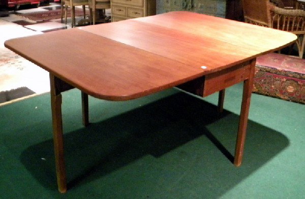 Early Pine Gate Leg Drop Leaf Table with Straight Legs : Early pine gate leg drop leaf table with straight legs - 27.5" high, top 20" x 42" overall - antique.