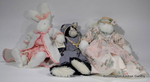 3 Bunnies By The Bay Dolls - Easter Lilly, Cricket &...: 3 Bunnies By The Bay Dolls - Easter Lilly, Cricket, Rubina Nester - 20", 18", & 19" high