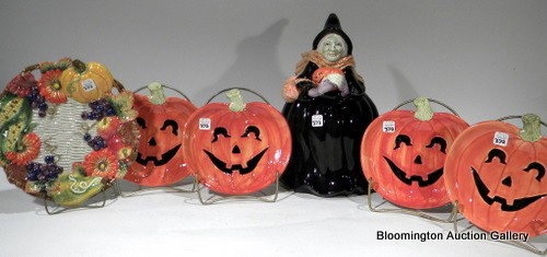 6 Fitz & Floyd Items: 4 Pumpkin Plates, Witch ........: 6 Fitz & Floyd Items: 4 Pumpkin Plates, Witch Cookie Jar, Autumn Bounty Canape Plate, W/Original Boxes