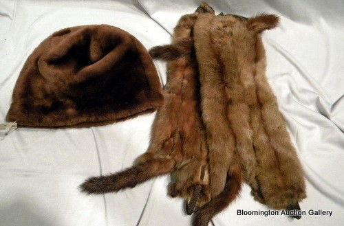 Vintage Mink Wrap and Mink Hat: Mink wrap and Mink hat - Vintage.