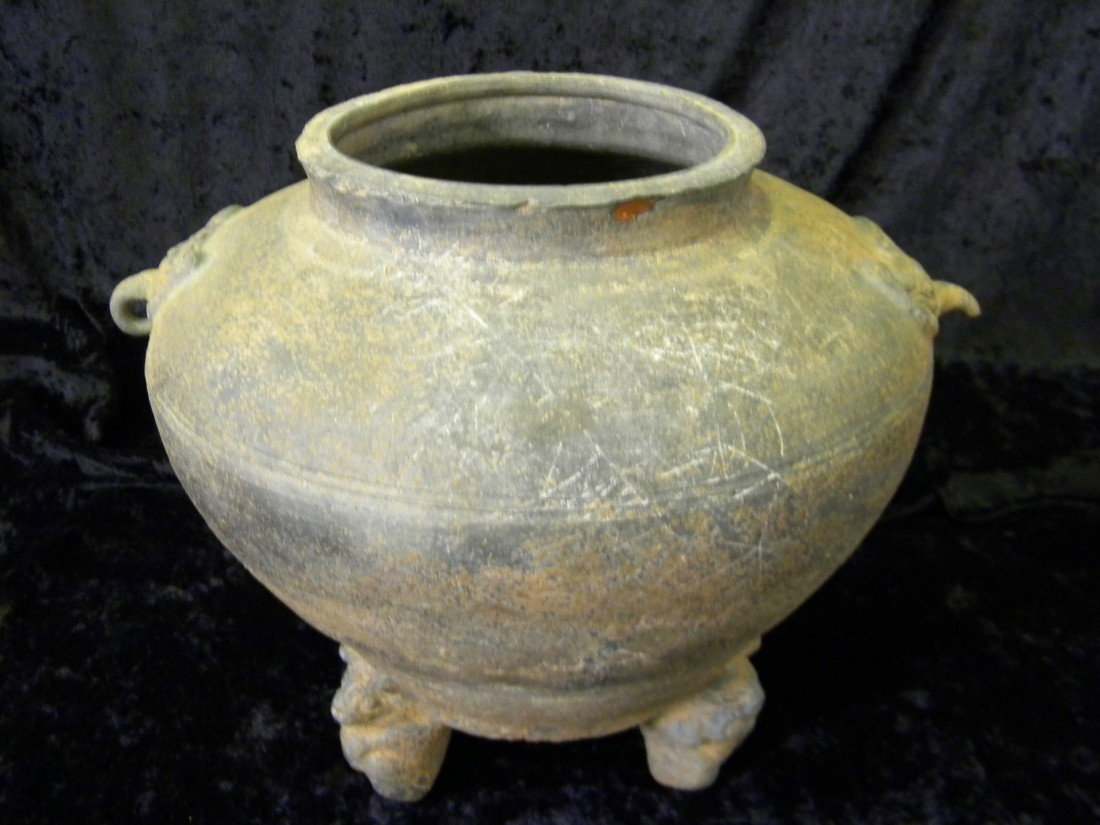 Natural Clay Color Footed Han Dynasty Vase: Natural Clay color footed Han Dynasty vase (ca 220BC), 10" high, 11" diameter - one ring handle broken.
