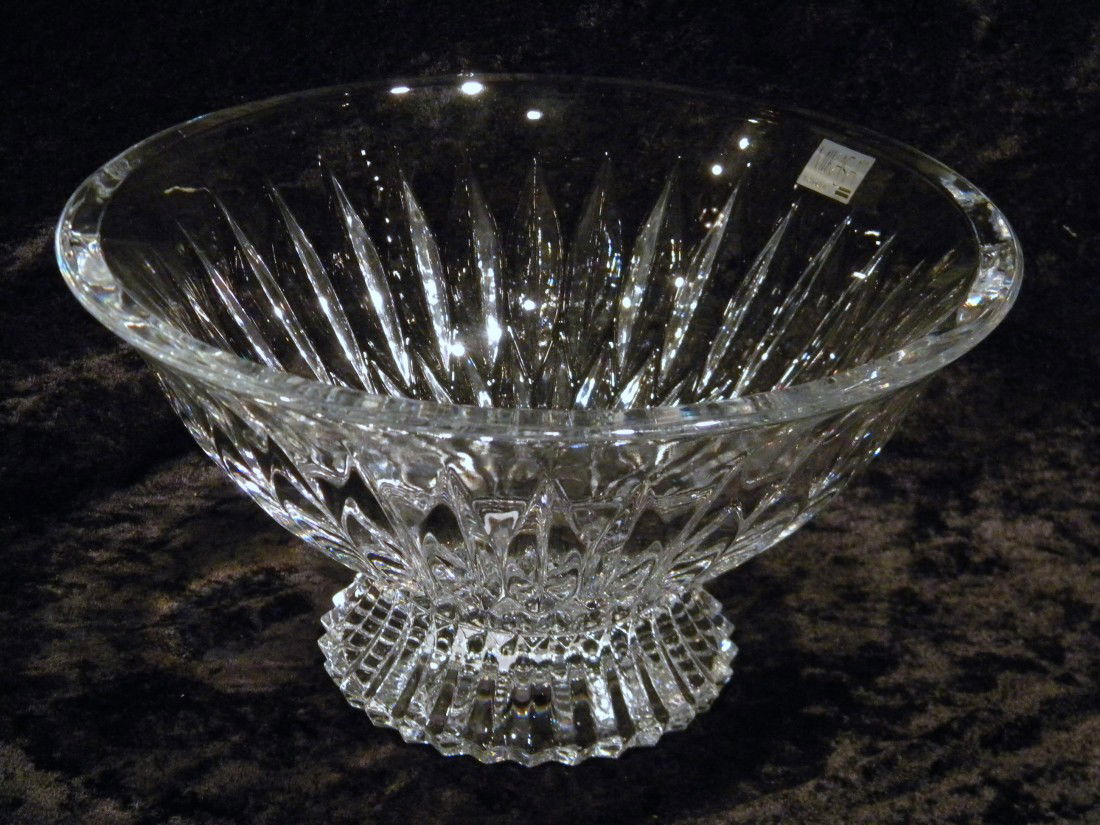 Mikasa "Meridian" Centerpiece Crystal Footed Bowl, NIB