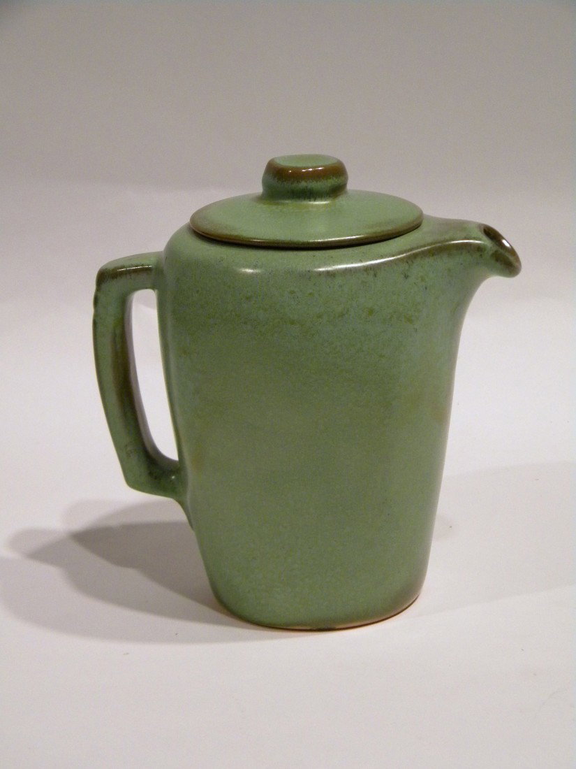 Frankoma Pottery "Plainsman Green" Teapot: Frankoma Pottery, "Plainsman Green" pattern, tea pot and lid, marked on base Frankoma 5T, 6-5/8" high.