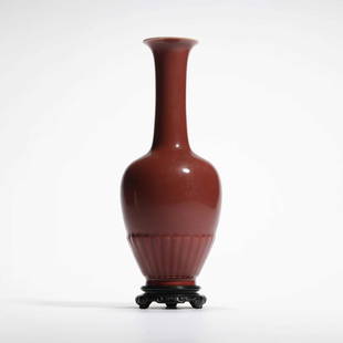 An Altar Red Glaze Bottle Vase: An Altar Red Glaze Bottle Vase 清康熙 祭红釉长颈瓶