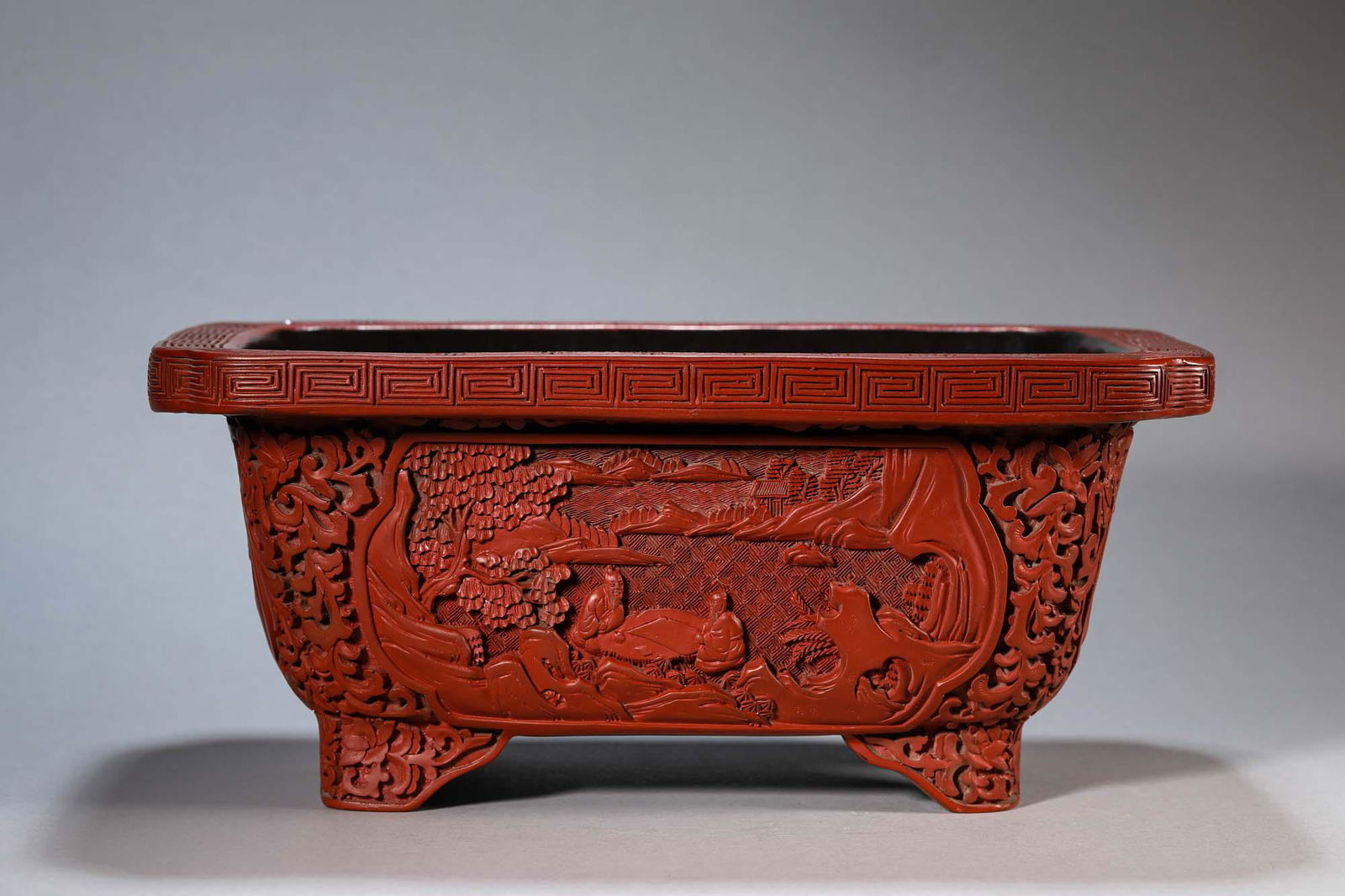A CARVED CINNABAR LACQUER FLOWER POT.MARK OF QIANLONG (1 of 8)