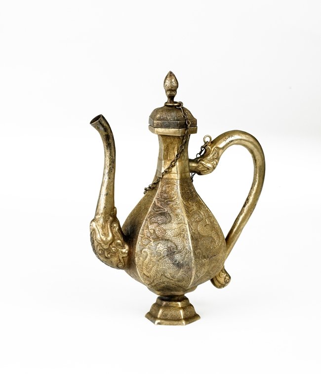 A GILT-BRONZE EWER AND COVER: the body carved with dragongs 7 1/2'' H