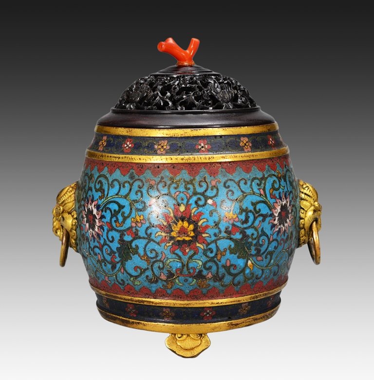 A GILT-BRONZE CLOISONNE-ENAMEL CENSER AND WOOD COVER (1 of 5)