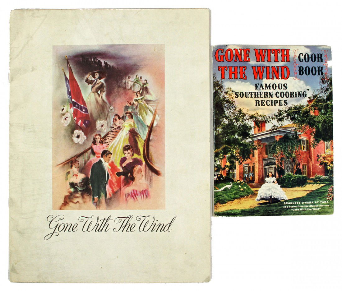 GONE WITH THE WIND ORIGINAL PROGRAM: Full color program from the original release is 19 pages, some scuffing to cover, also comes with a Gone With the Wind Cookbook from Pebeco Toothpaste, 48 pages, minor wear. Size: Largest is 12 inches