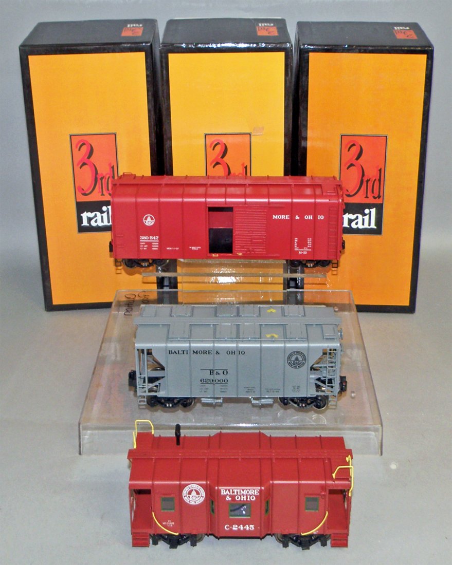 THREE BOXED B&O CARS BY THIRD RAIL: Unused O Scale, #629000 Hopper, #2445 Caboose, #380547 Box car. Size: 12" long