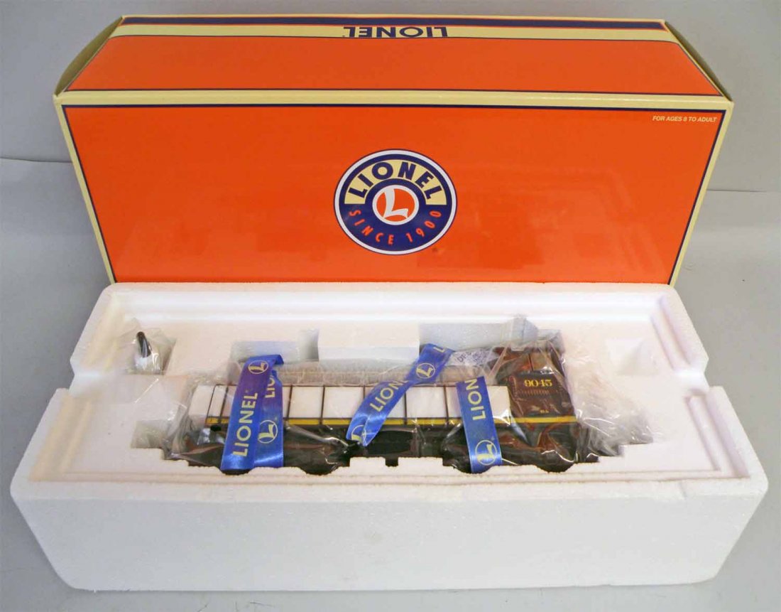 BOX LIONEL ALCO S-2 SWITCHER: #6-28539 B&O. Unused. Size: 12 1/2" long