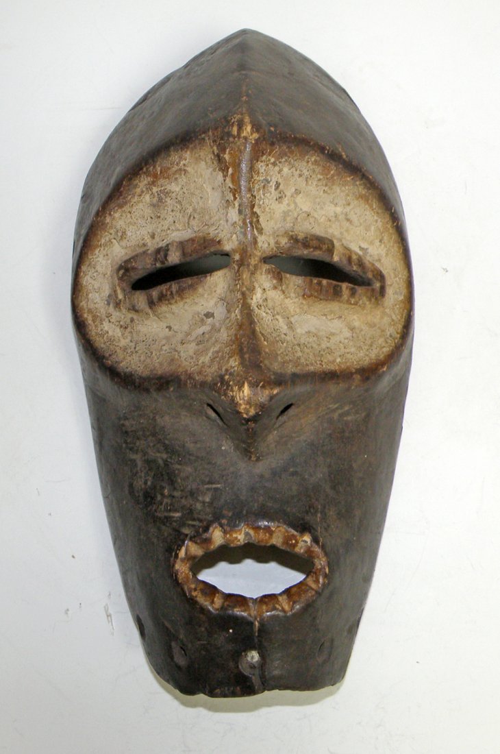 AZANDE FUNERAL MASK (1 of 2)
