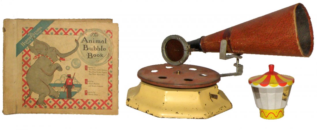 TOY PHONOGRAPH (1 of 2)