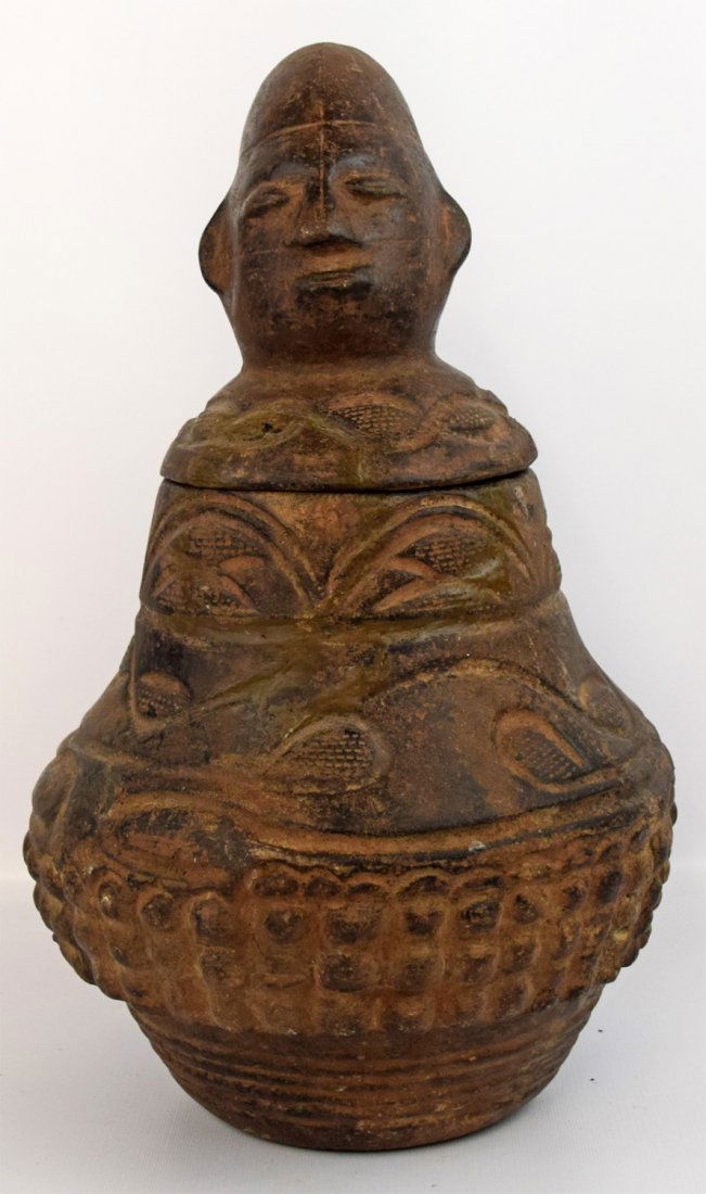 AZANDE CHIEF POT (1 of 5)