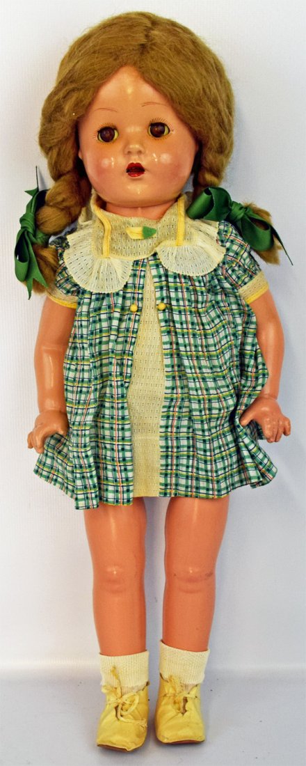 AMERICAN CHARACTER COMPOSITION DOLL (1 of 2)