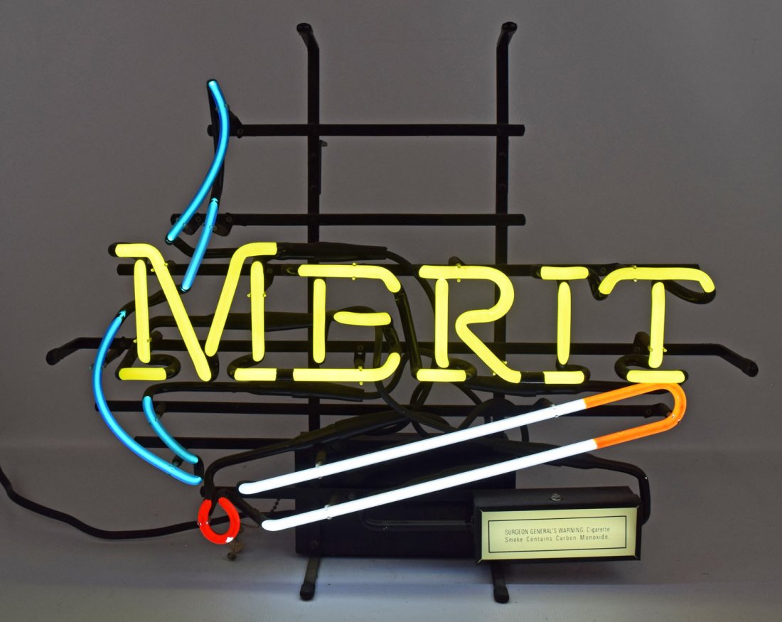 MERIT CIGARETTE NEON LIGHT (1 of 2)