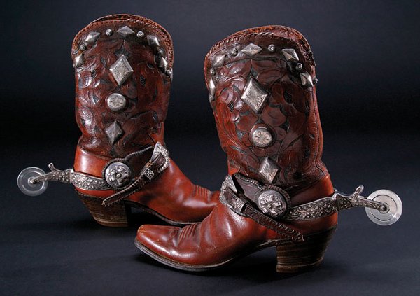 Important, Bohlin, Hollywood, Boots & Spurs