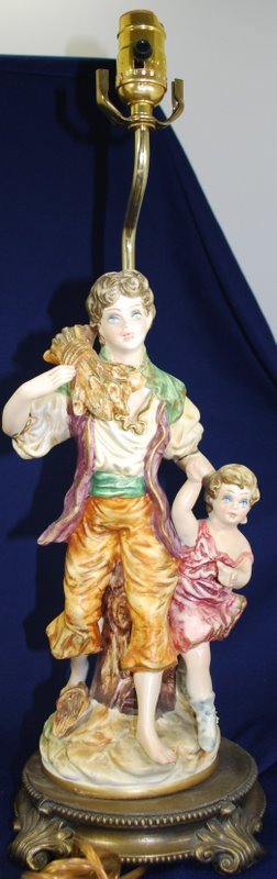 VINTAGE PORCELAIN LAMPS - 5