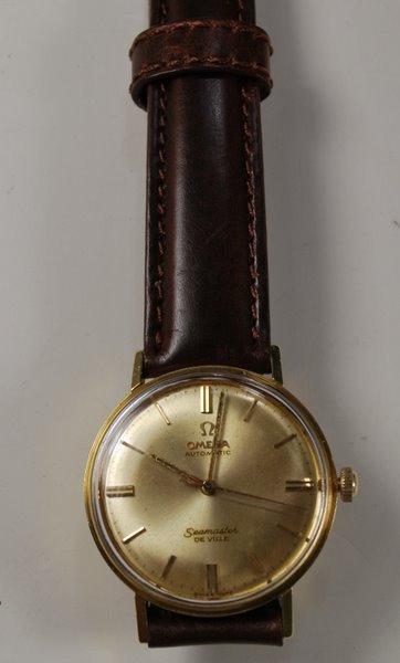 18KT Y.G. OMEGA SEAMASTER AUTOMATIC: DEVILLE GOLD TONE DIAL CASE 37MM WITH CROWN CASE BACK HAS 2 SMALL DINGS PLUS SHIPPING