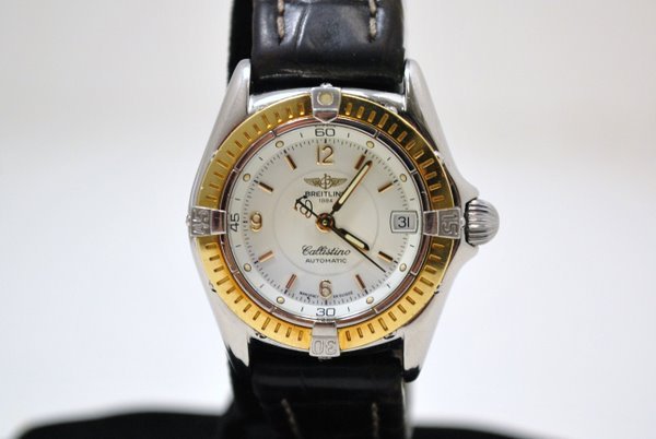 BREITLING 2 TONE LADIES AUTOMATIC: 18KT & S/S BREITLING ON A LEATHER STRAP, HAS BREITLING DEPLOYMENT BUCKLE