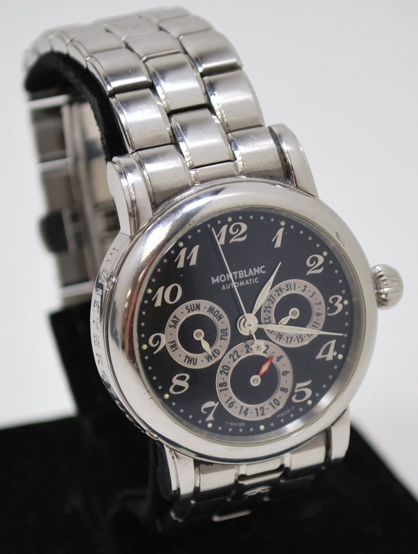 MONTBLANC S/S MEISTERSTRUCK DUAL TIME: BLACK DIAL WITH SILVER REGISTERS.
