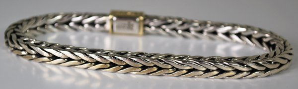 MENS 18KT/STERLING JOHN HARDY BRACELET: HAS 18KT CLASP JUST OVER 9" LONG CAN BE SHORTENED