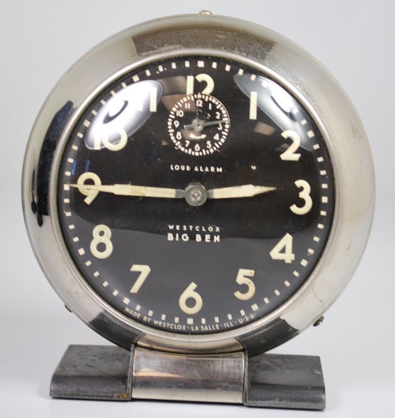 ART DECO 1940'S WESTCLOX BIG BEN: LOUD ALARM CLOCK ALL ORIGINAL CHROME AND BLACK BASE BLACK DIAL APPROX. 6" HIGH X 5.25" WIDE CLOCK ALL ORIGINAL AND WORKING CONDITION