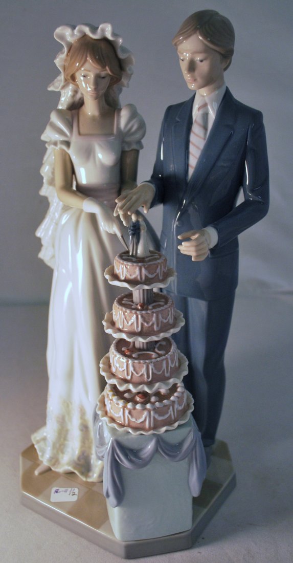 LLADRO BRIDE AND GROOM