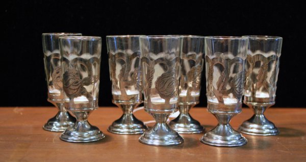 7PC STERLING SILVER SHOT GLASSES: MARKED 925 ON BOTTOM STERLING BASE 3" TALL