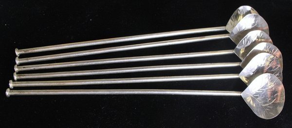 6 GEORGE JENSEN ICED TEA SPOONS: 6 LONG ICED TEA SPOONS STAMPED GJ.
