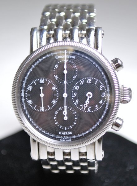 MENS S/S CHRONOSWISS CHRONOGRAPH B&P: AUTOMATIC WITH ALL BOX AND PAPERS SIGNED KAIROS APPROX. 42MM WITH CROWN FULL SIZE DOUBLE DEPLOYMENT BAND HAS ALL BOX AND PAPERS PREOWNED BUT APPEARS NOT WORN