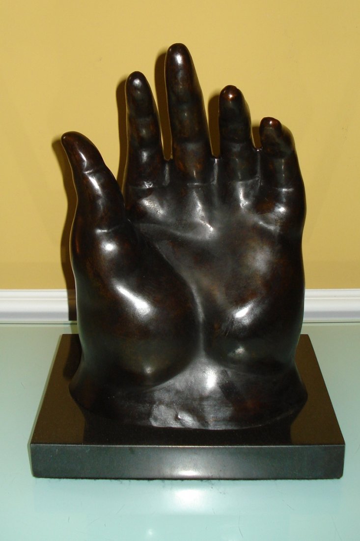 FERNANDO BOTERO COLOMBIAN LARGE BRONZE (1 of 5)