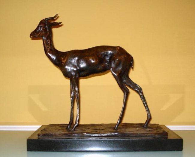 REMBRANDT BUGATTI ITALIAN BRONZE SCULPTURE OF DEER (1 of 5)