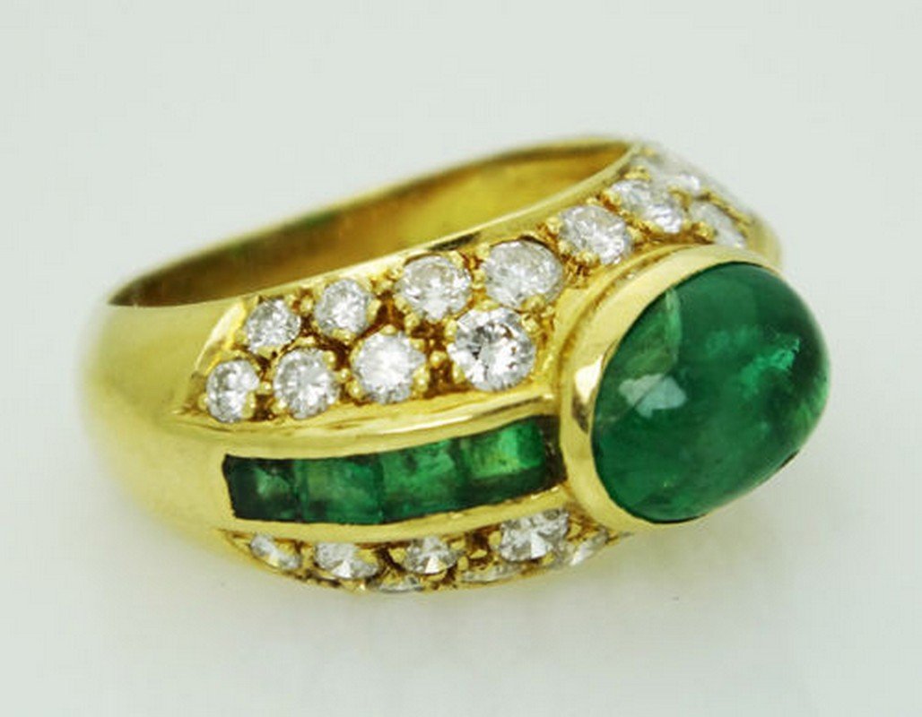 18k Yellow Gold 1.25c VS F Diamond & 1.50ct Emerald (1 of 7)