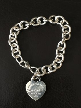 New Tiffany and co. Sterling silver heart tag bracelet (1 of 2)