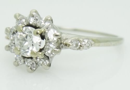 Estate 18k White Gold & 0.60ct TCW VS SI Diamond Ring (1 of 4)