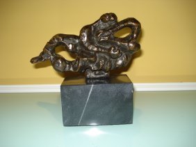 JACQUES LIPCHITZ RARE ABSTRACT BRONZE SCULPTURE: Abstract bronze sculpture Jacques Lipchitz (LITHUANIAN, 1891-1973). Signed Lipchitz. Measures approx. 4 1/2" height x 8" length. Base: 5" x 3" x 3"