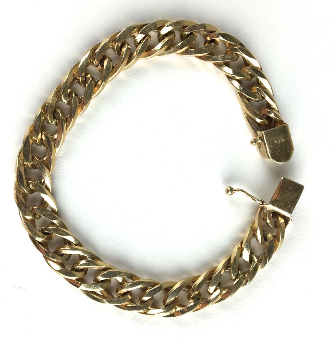 14k yellow gold chain link bracelet. (1 of 1)