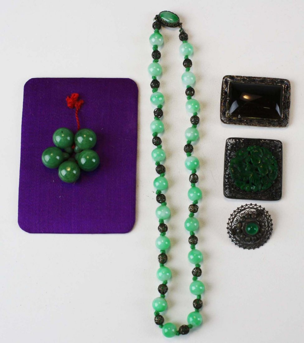 Lot of 5 Chinese ca. 1900 jewelry items. (1 of 2)