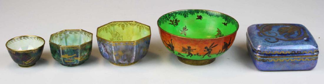 Wedgwood Dragon Lustre square dresser box, 3 Dragon (1 of 10)